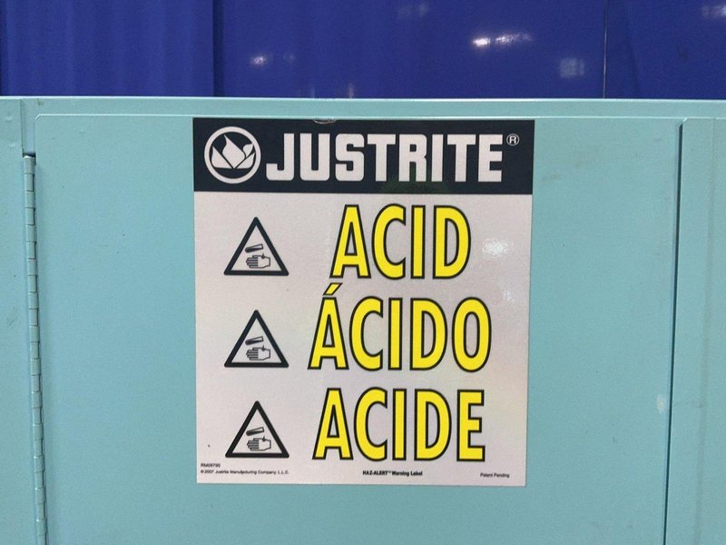 JUSTRITE 2 @ 30 GAL ACID &amp; CORROSIVE STORAGE CABINET  -  899062