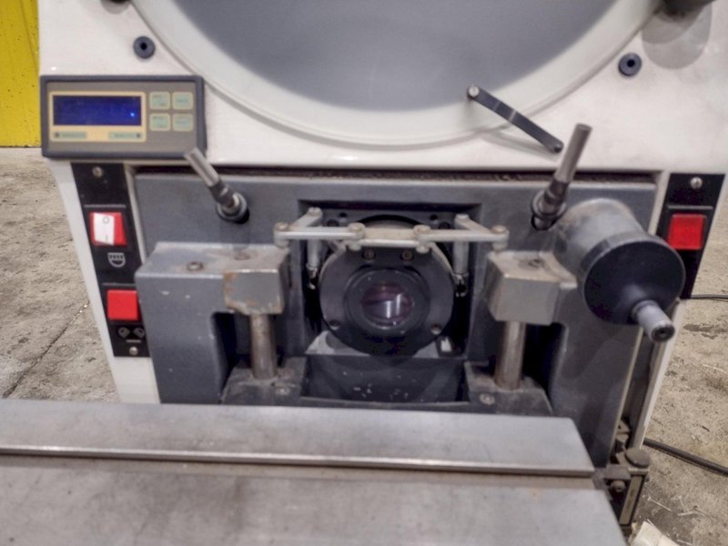 14&quot; GAGE MASTER MODEL #29/GMX OPTICAL COMPARATOR: YOBRO 24539