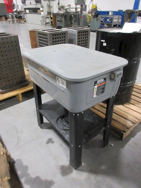 Central Machinery 20 Gallon Parts Washer with Pump and  Metal Stand- Auction Item