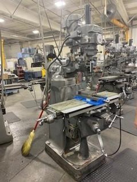 Alliant RT 2V Vertical Knee Mill, 1993 – Digital Readout, Available Immediately