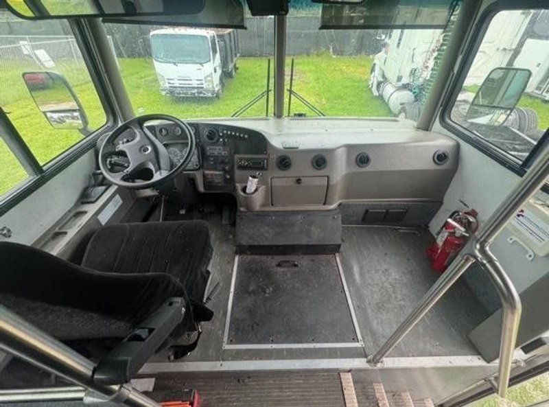 Freightliner M2 106 Shuttle Bus, 2012 – Diesel, Commercial Passenger Transport