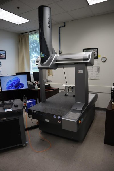 Hexagon Global S Scan+ Coordinate Measuring Machine, Direct Computer Controlled, Scanning, Stylus Rack, Power Articulating Probe - NEW 2025- Auction Item