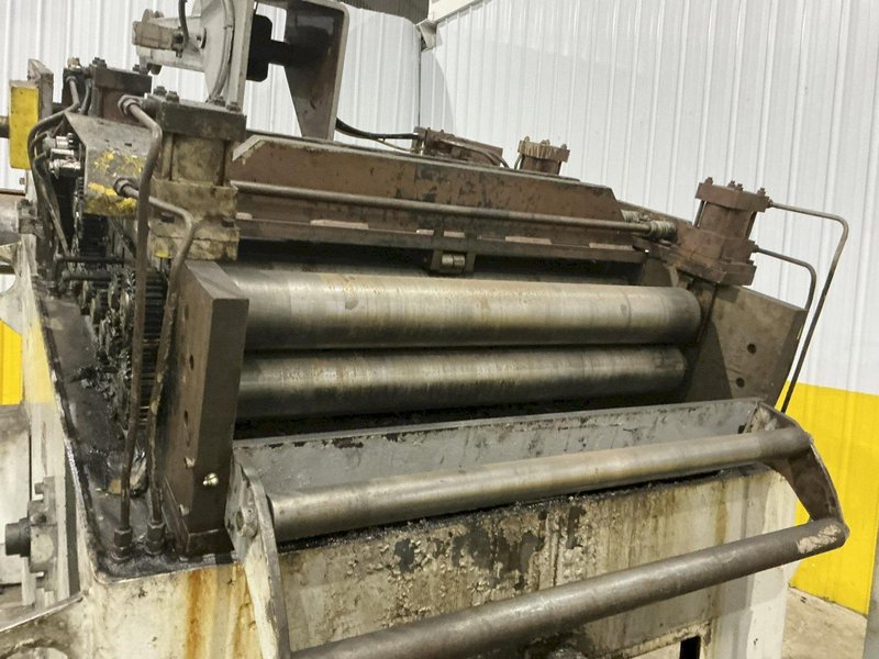 30,000 LBS X 36" PERFECTO COIL FEED LINE, COIL REEL UNCOILER &amp; STRAIGHTENER: YOBRO #24871