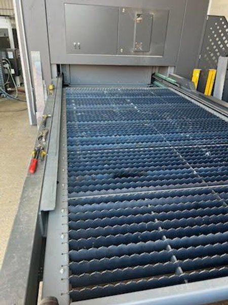 6000 Watt DNE (Bystronic) LC3 3015 Fiber Laser, 2021 – 5’x10′ Table, TD Dust Collector