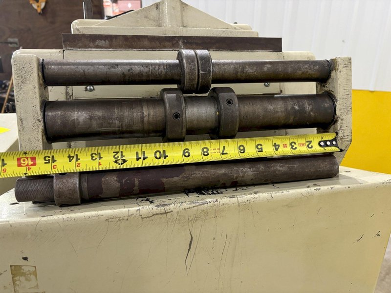 12&quot; X .125&quot; CWP MODEL #SE12B MOTORIZED COIL STRAIGTHENER. STOCK # 1007324