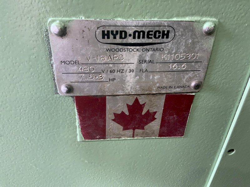 18" X 22" HYD-MECH V-18APC AUTOMATIC TILT FRAME VERTICAL BAND SAW: STOCK #81007"