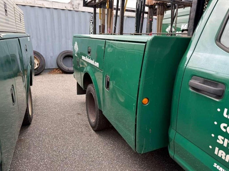 Ford F-450 Utility Truck, 2017 – 6.7L Power Stroke Diesel, Service Body, Dual Rear Wheel, Crew Cab,