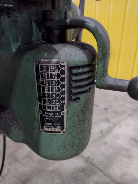 1.5 HP BRIDGEPORT SERIES I VERTICAL MILL &amp; DIGITAL READ OUT MILLING MACHINE: STOCK #20706