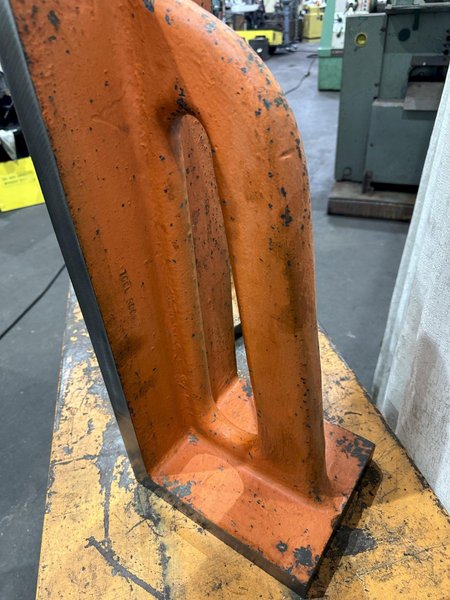 24-1/2&quot; X 8-1/4&quot; X 10-1/4&quot; ANGLE PLATES: STOCK #77611