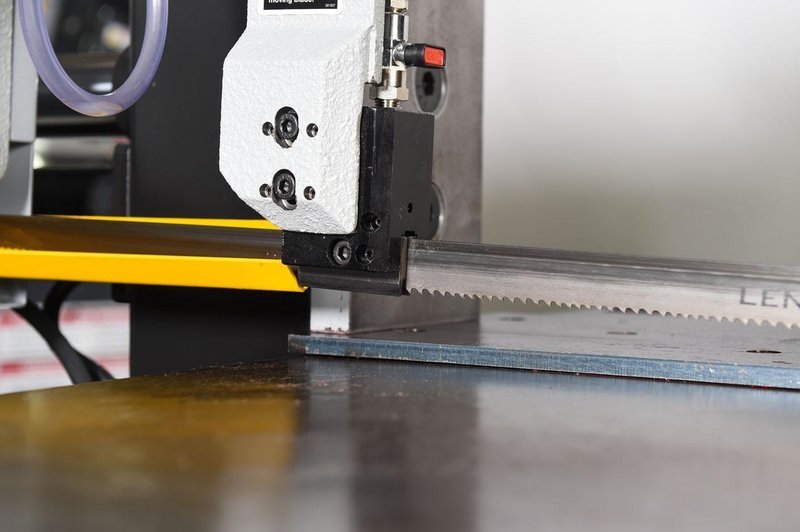 NEW 13" x 18" HYD-MECH MODEL S-20P SEMI-AUTOMATIC HORIZONTAL PIVOT BAND SAW