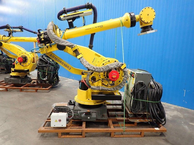 Fanuc M900iA/260L CNC Robot For Sale - 2017