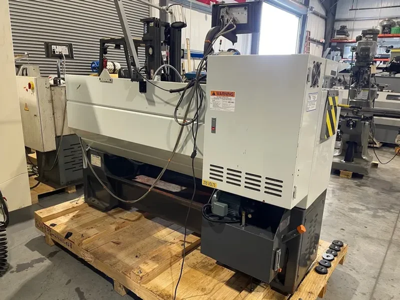 VECTRAX 1440EVS 14”/21” x 40”cc Variable speed Lathe 2007’ #7075