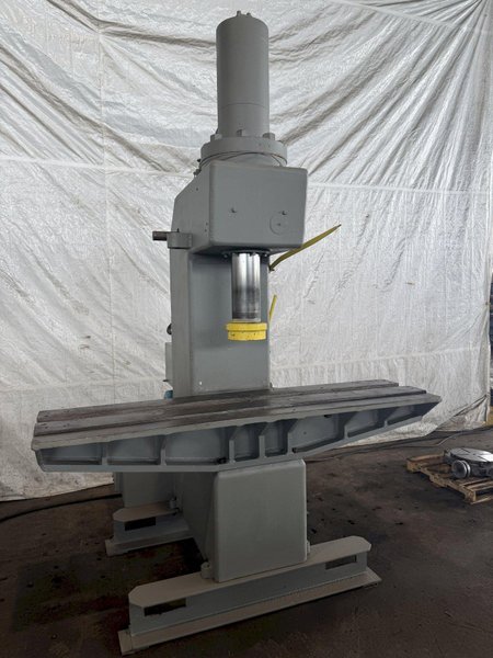 100 TON EITEL C-FRAME HYDRAULIC STRAIGHTENING PRESS. STOCK # 0436326