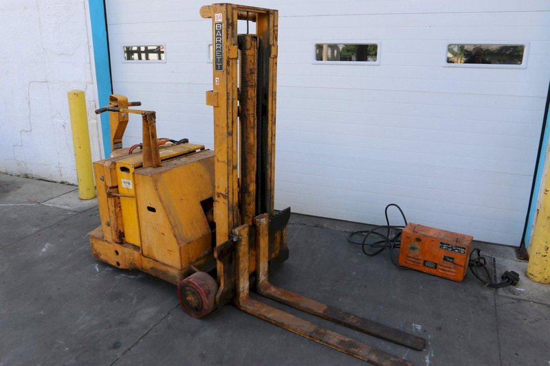 BARRETT POWER WALK BEHIND FORKLIFT: STOCK #70814