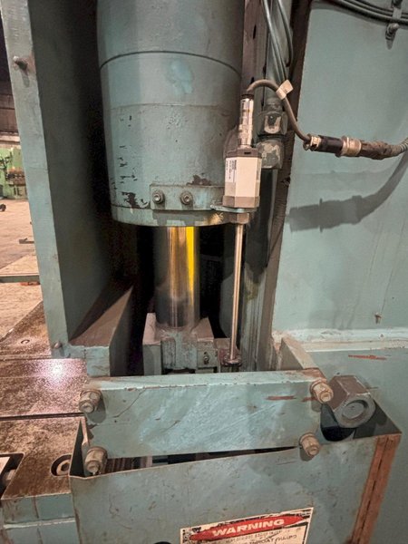 12' X 3/8" ALLSTEEL MODEL #3/8-12 HYDRAULIC POWER SHEAR WITH BACK GAUGE: YOBRO #24250