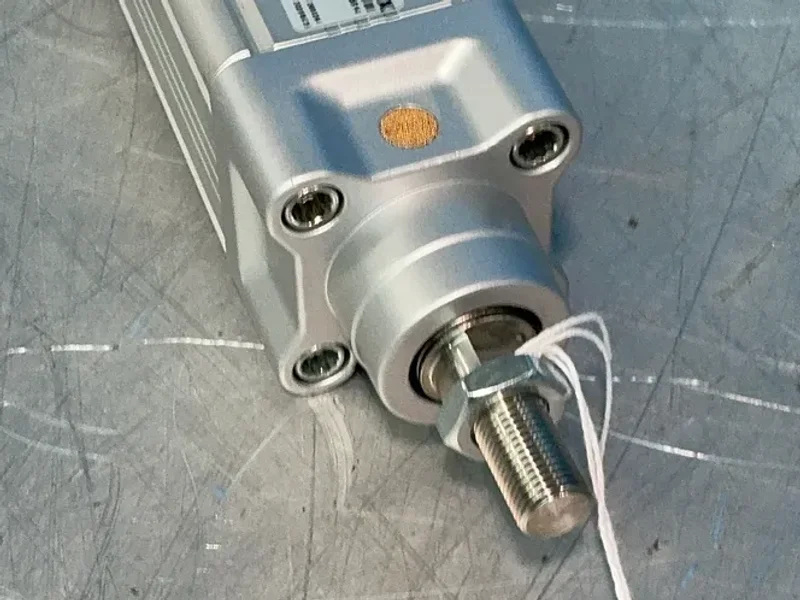 ALLEN BRADLEY MP SERIES ELECTRIC CYLINDER   -  MPAR-B2600F-V2A
