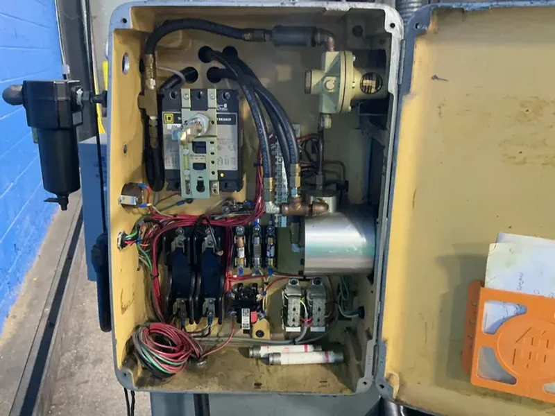 MOORE SPECIAL TOOL CO., INC.  /  NASA 11”X24” JIG GRINDER  -  2