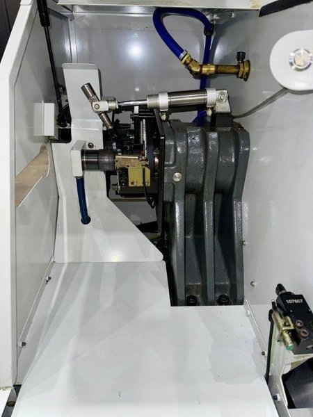 Haas CL-1 Ultra Compact CNC Chucker Year : 2019