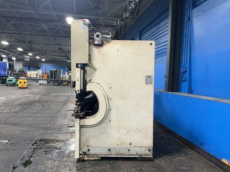 Ermak 12’ X 220 Ton CNC Press Brake - CNChap 12x220