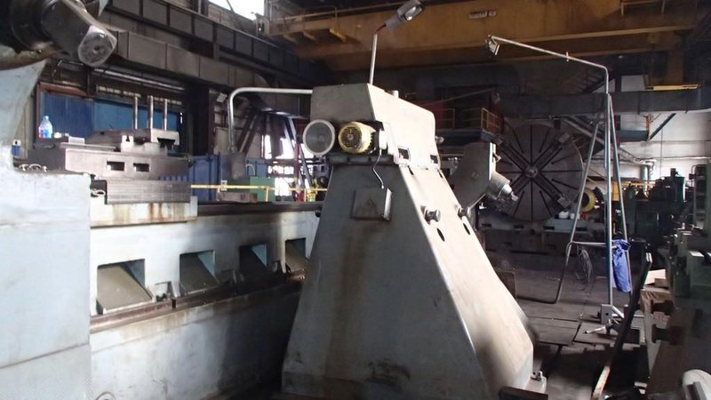 Lathes Flat Bed Manual &amp; CNC