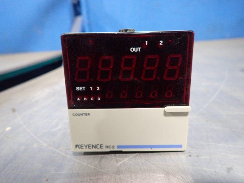 KEYENCE HIGH SPEED COUNTER  -  RC2-22K