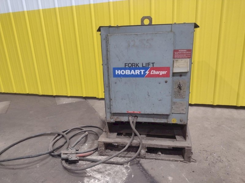 HOBART BATTERY CHARGER: STOCK #21086
