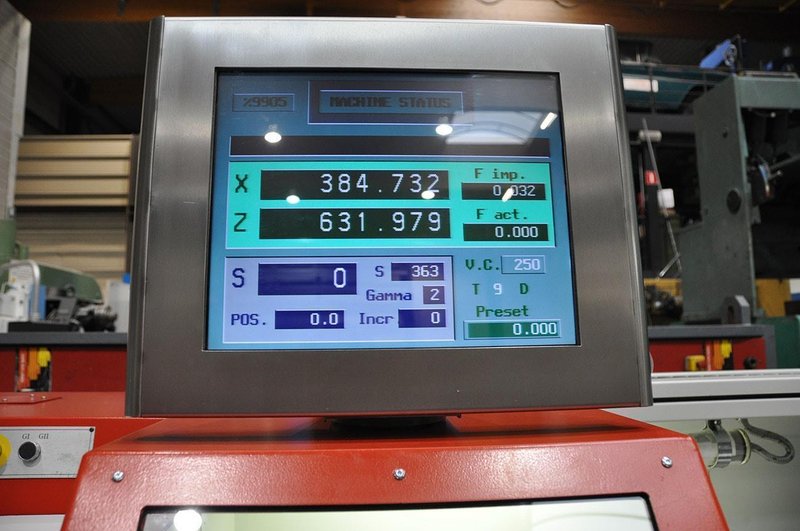 Emco E-275 Ø 555 x 2100 mm CNC