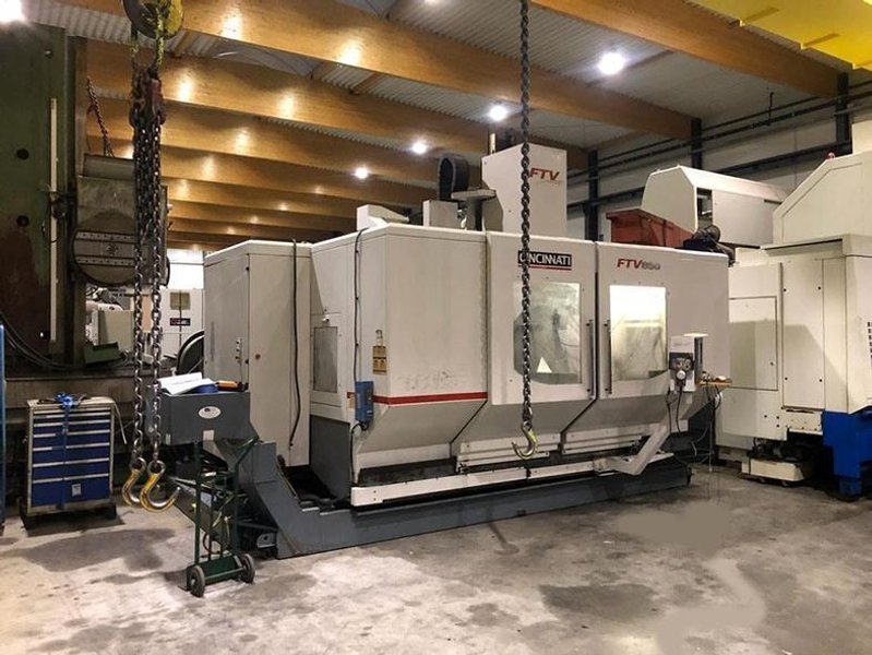 Cincinnati - X: 1800 - Y: 850 - Z: 800 mm CNC