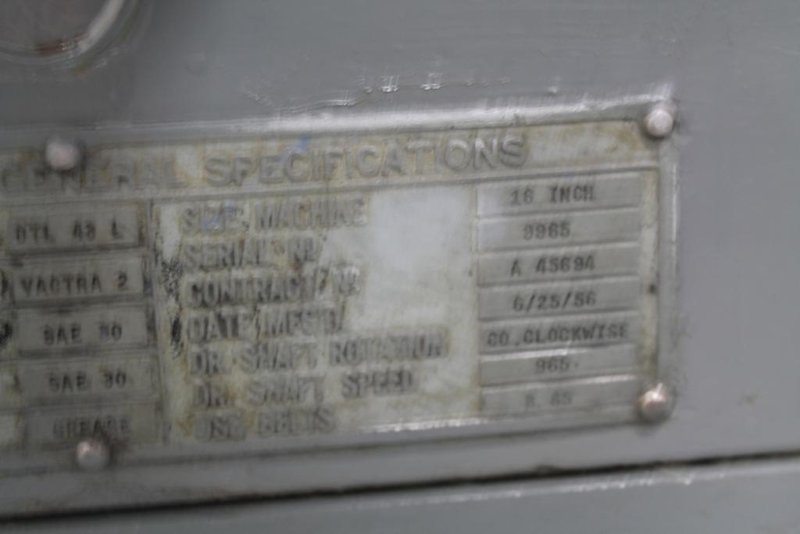 22" X 60" SIDNEY HEAVY DUTY ENGINE LATHE: STOCK #59856