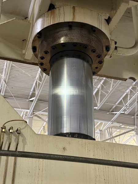 300 TON MACRODYNE MPZ300-2 STRAIGHT SIDE HYDRAULIC PRESS. STOCK # 0431526