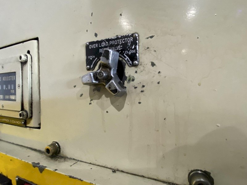 80 TON KOMATSU MODEL #OBP80 OBS GAP FRAME STAMPING PRESS, 3" STROKE: STOCK #18758