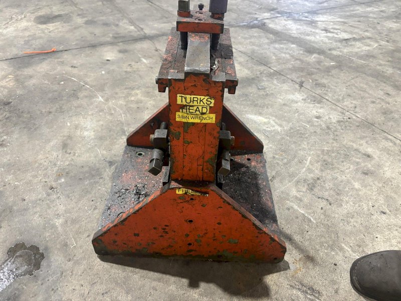 2 WAY ADJUSTABLE DAHLSTROM TURKSHEAD FOR ROLLFORMER: STOCK #23167