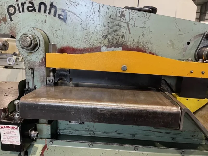 PIRANHA P-90  90 Ton Hydraulic Ironworker 1994’ USA 7118