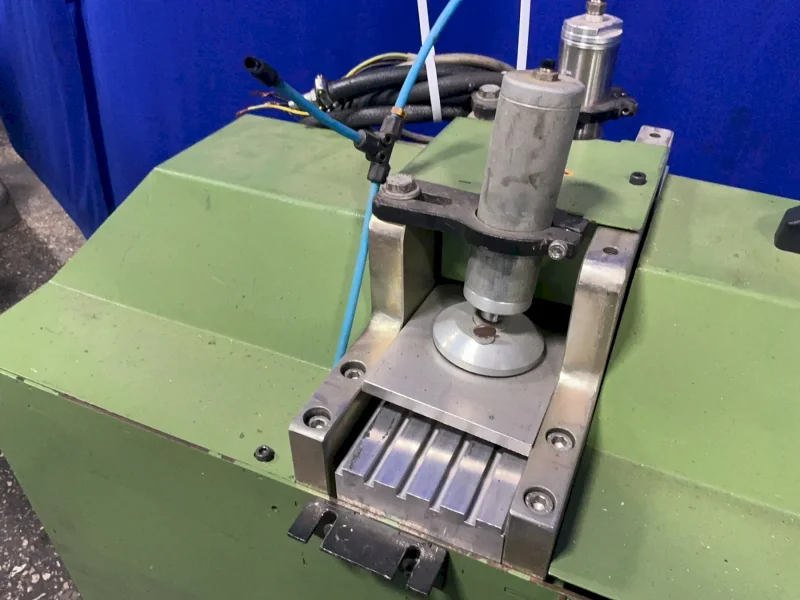 KABAN MAKINA SAN AUTOMATIC GLAZING MACHINE  -  AD 1050