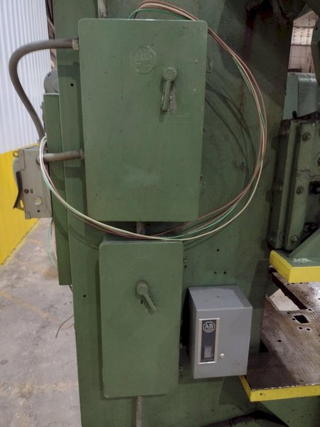 35 TON VERSON 24" X 96" FLANGE BED MECHANICAL PRESS BRAKE: STOCK #20241