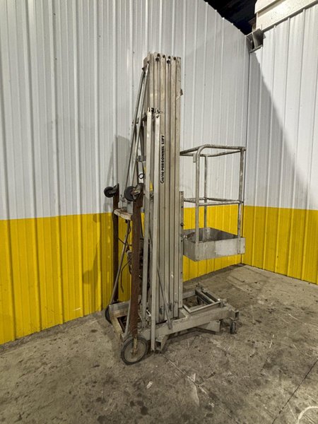 250 LBS X 36&#039; GENIE MODEL #PLC-36DC ELECTRIC MANLIFT AERIAL WORK PLATFORM: STOCK #23616