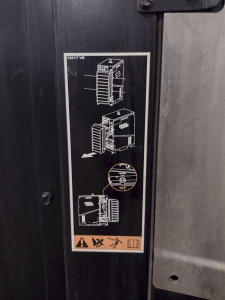 LINCOLN AC/DC 1000SD POWER WAVE SUBMERGED ARC WELDER, NEW 2013: YOBRO #24902