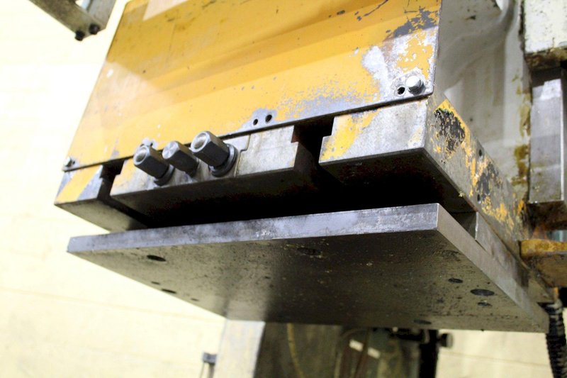 88 TON SEYI MODEL #MK88  GAP OBG PUNCH PRESS: STOCK #67685