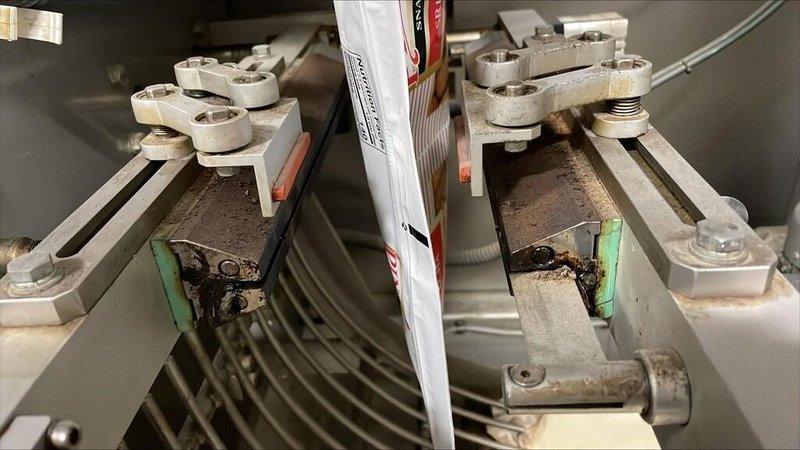 Rad Pak RM-32ACD Doypack Vertical Form Fill and Seal Bagger with Zipper System, 2005