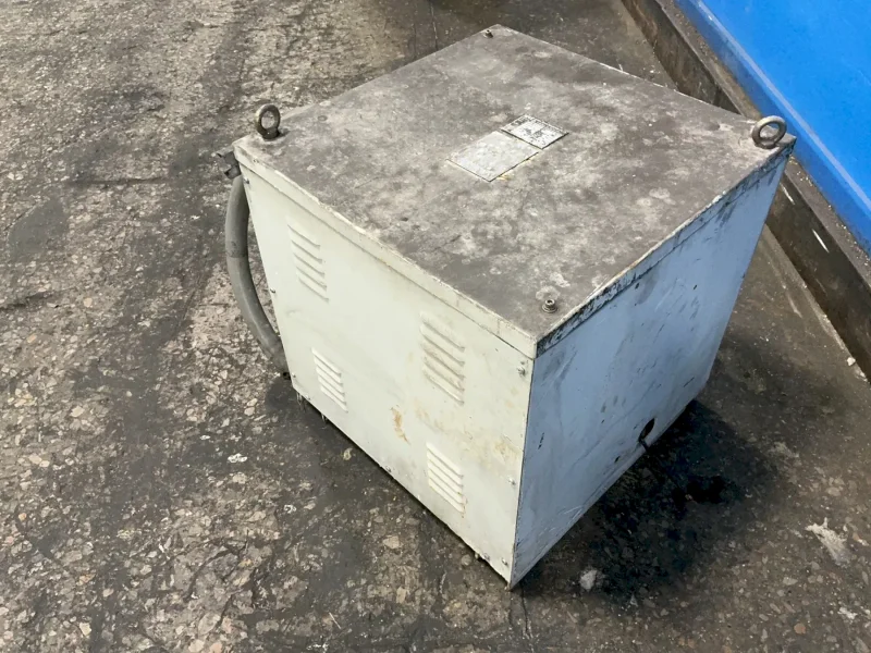 SNT 40 KVA TRANSFORMER   -  L29A047-Z01