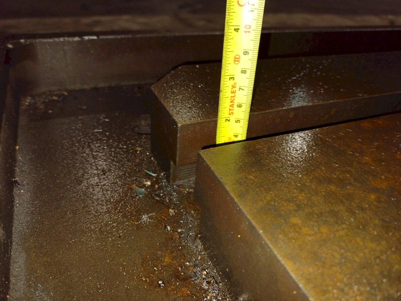 129&quot; X 72&quot; X 14&quot; HIGH T-SLOTTED LAYOUT TABLE / BOLSTER PLATE: STOCK #22373