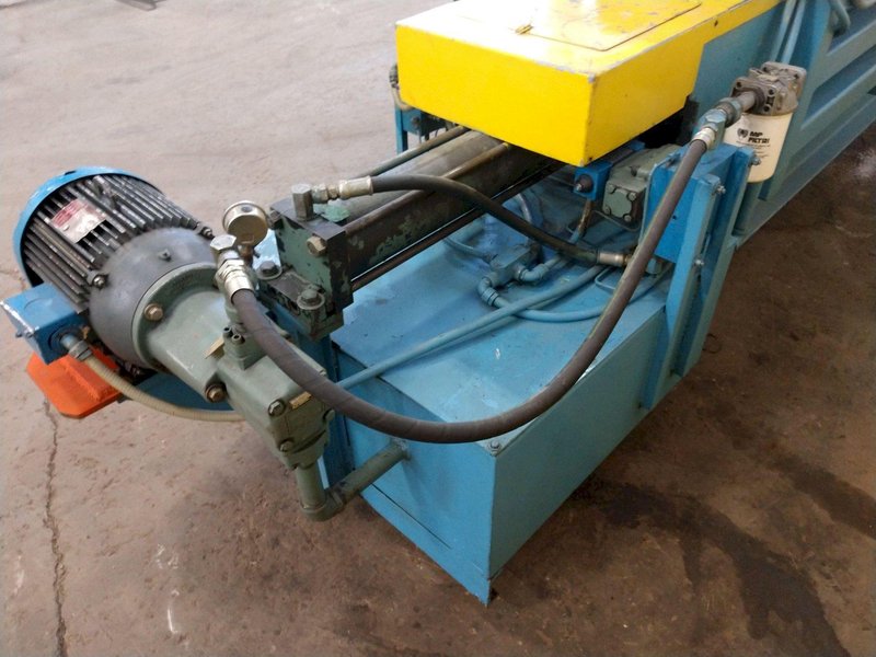 15&quot; X 15&quot; X 15 HP MAREN MODEL #111-297 HYDRAULIC HORIZONTAL AUTOMATIC CONTINUOUS BALER: STOCK #13506