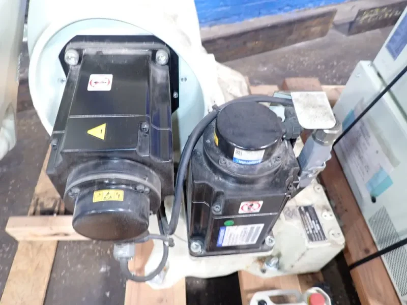KAWASAKI 10 KG ROBOT  -  RS010LA