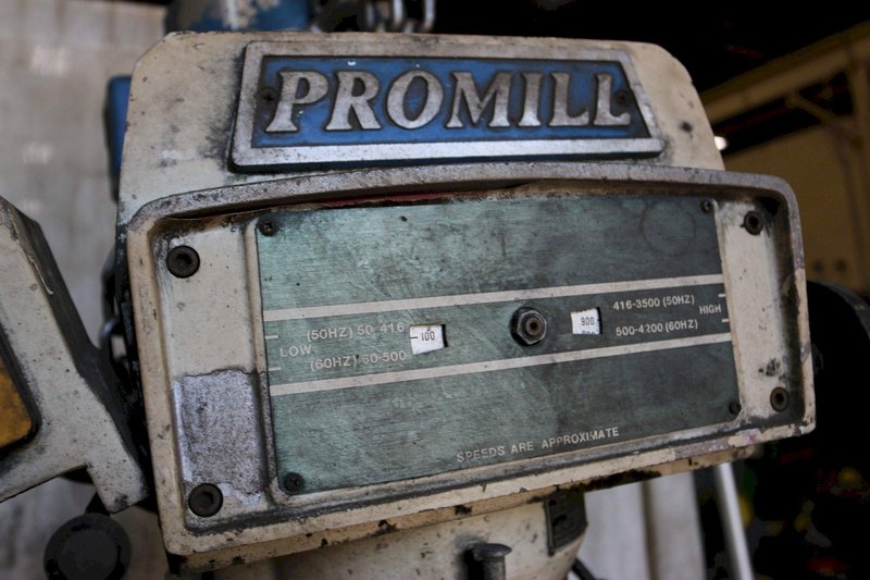3 HP PRO MILL VERTICAL MILLING HEAD: STOCK #70996