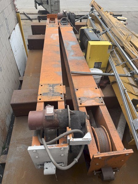 END TRUCKS FOR OVERHEAD CRANE: YOBRO #25121