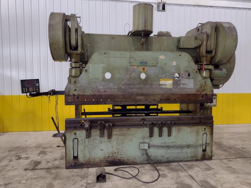 225 TON X 10' CINCINNATI MODEL #9 AUTO CYCLE AIR CLUTCH MECHANICAL PRESS BRAKE: STOCK #21130