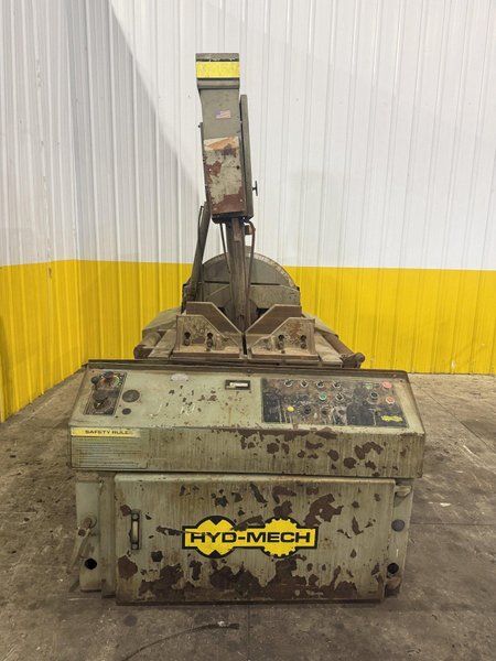 18" X 20" HYD-MECH MODEL V18 SERIES II VERTICAL BAND SAW: STOCK #24965