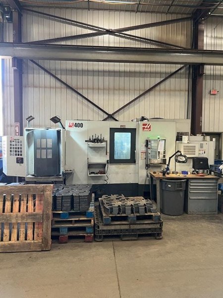 Haas EC-400 400MM HMC, 2019 – 6 Station Pallet Pool, Full 4th Axis, Tooling, 40 Taper Side Mount Tool Changer, TSC