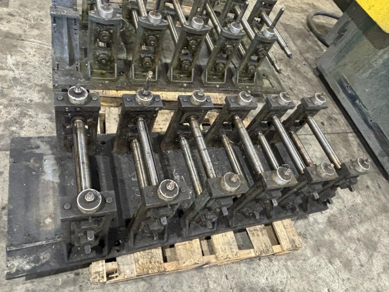 6 STAND X 2&quot; YODER MODEL Q-150 U JOINT DRIVE RAFTED ROLLFORMER, W/ 7 RAFTS &amp; 42  STANDS: STOCK #22634