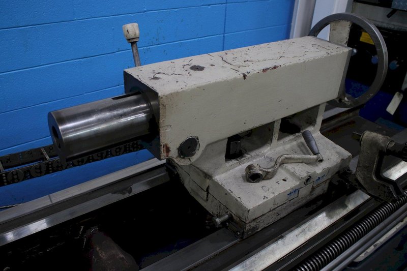 24-3/4&quot; X 118&quot; SHENYANG GAP BED ENGINE LATHE LOT #74025